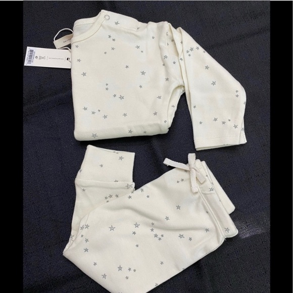 Quincy Mae Hi-Low Top & Pants, Organic Cotton, Ivory w/ blue stars, Rylee + Cru - Picture 6 of 9